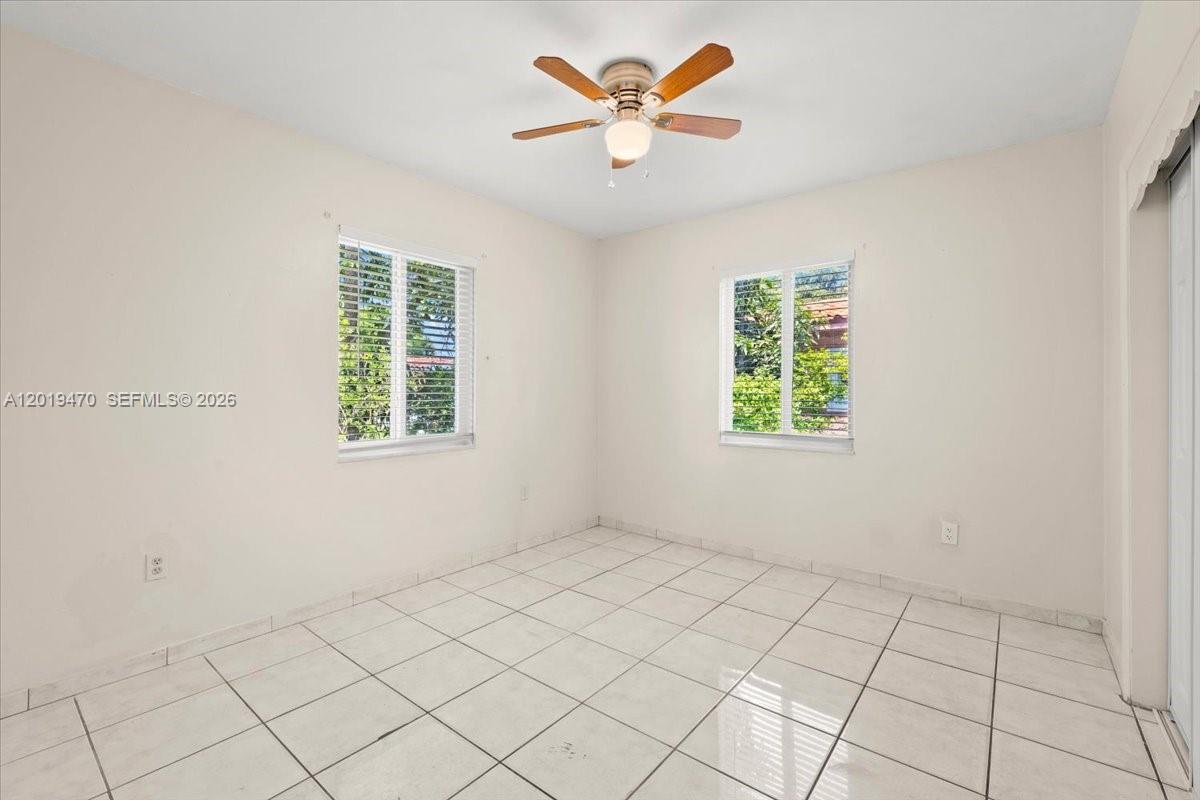 305 NW 111th St Miami Shores, FL 33168
