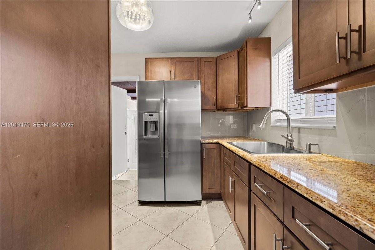 305 NW 111th St Miami Shores, FL 33168