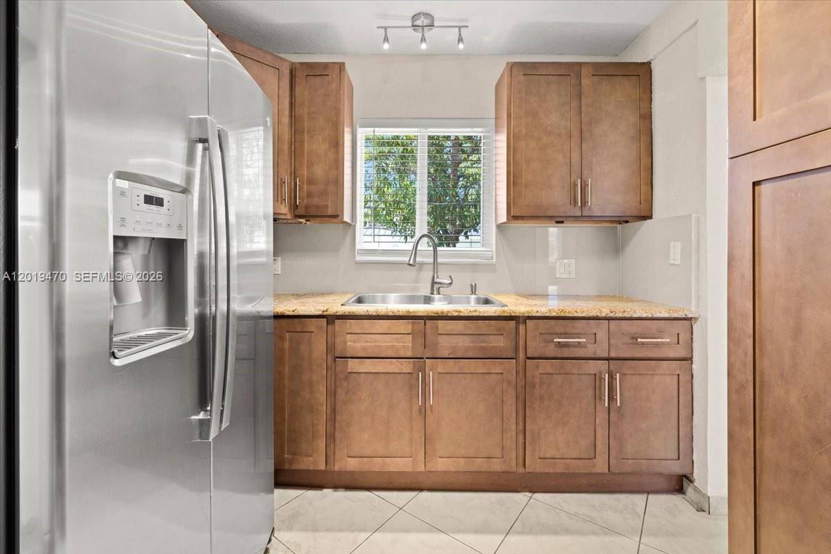 305 NW 111th St Miami Shores, FL 33168