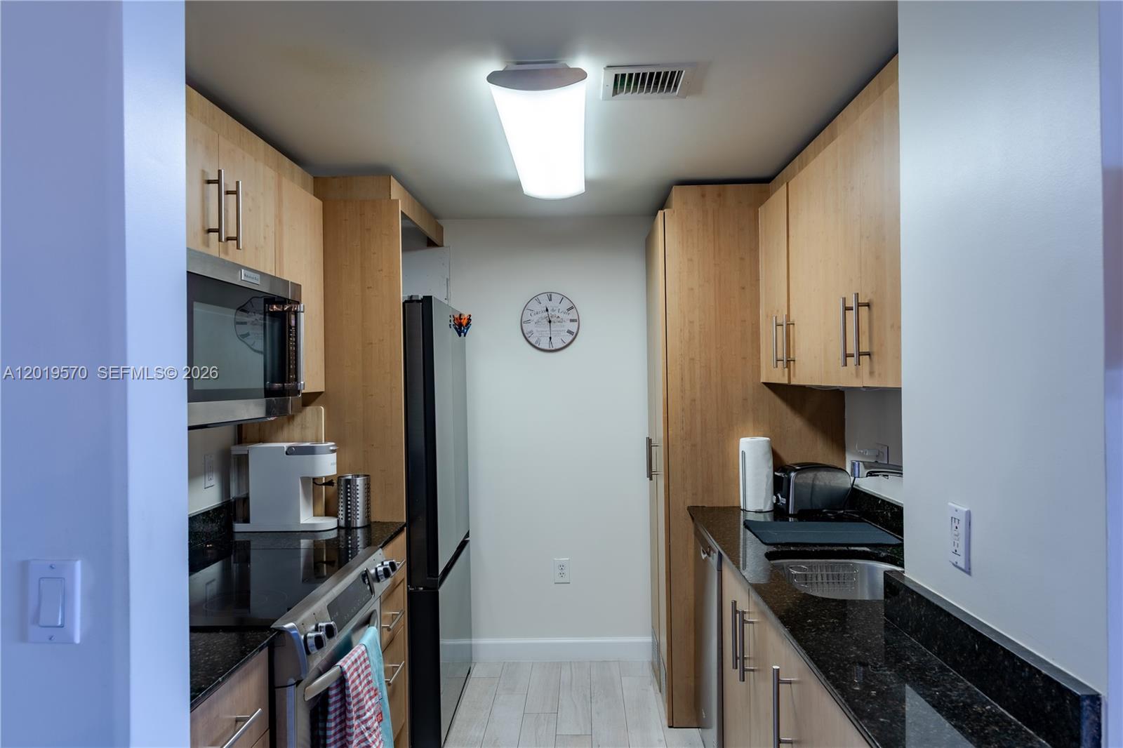 10275 Collins Ave #634 Bal Harbour, FL 33154