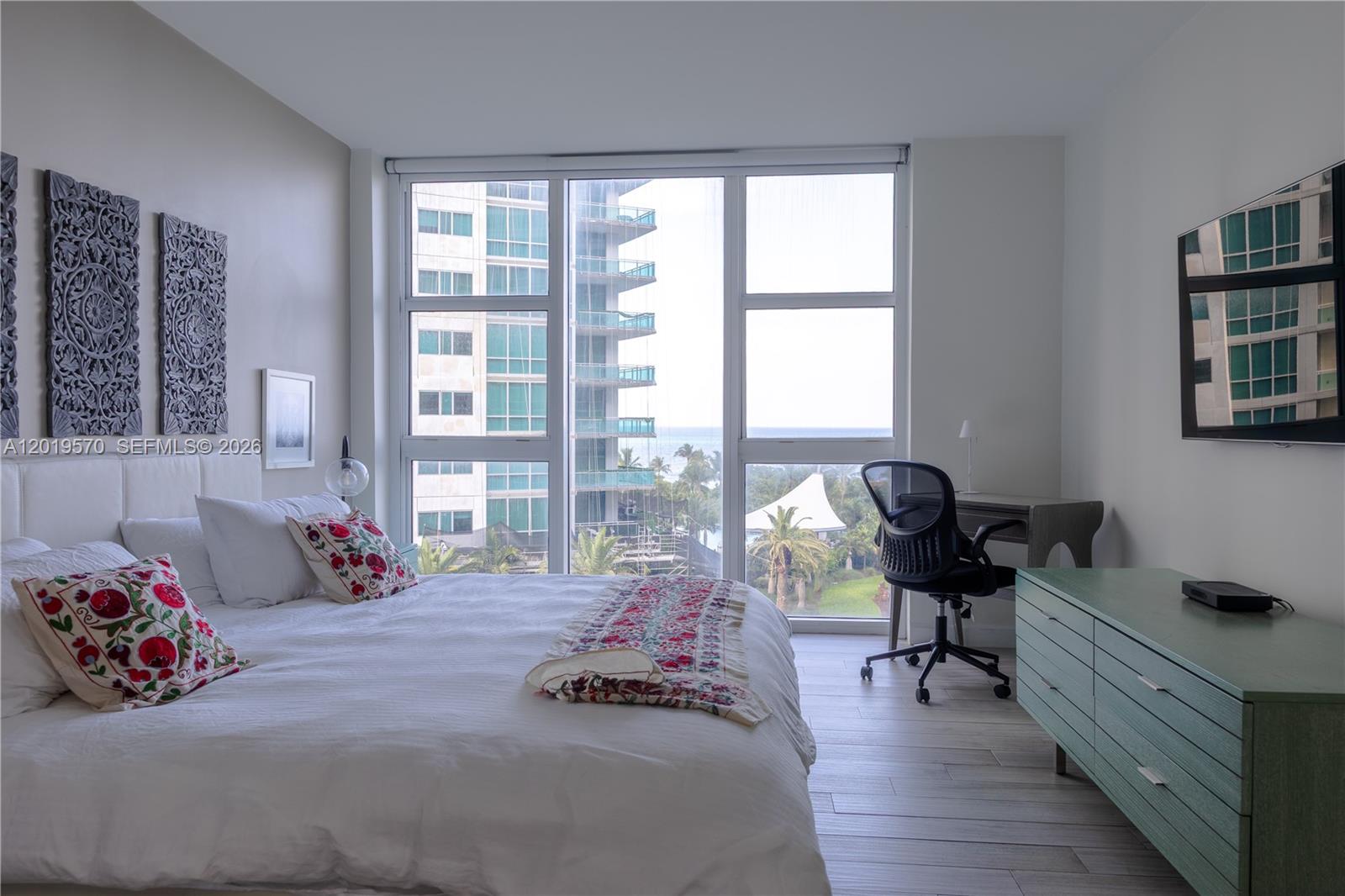 10275 Collins Ave #634 Bal Harbour, FL 33154