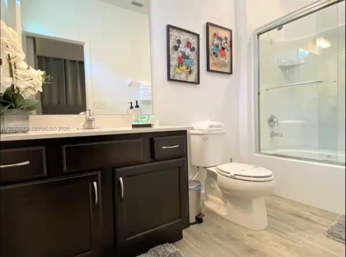2484 Shanti Dr Kissimmee, FL 34746
