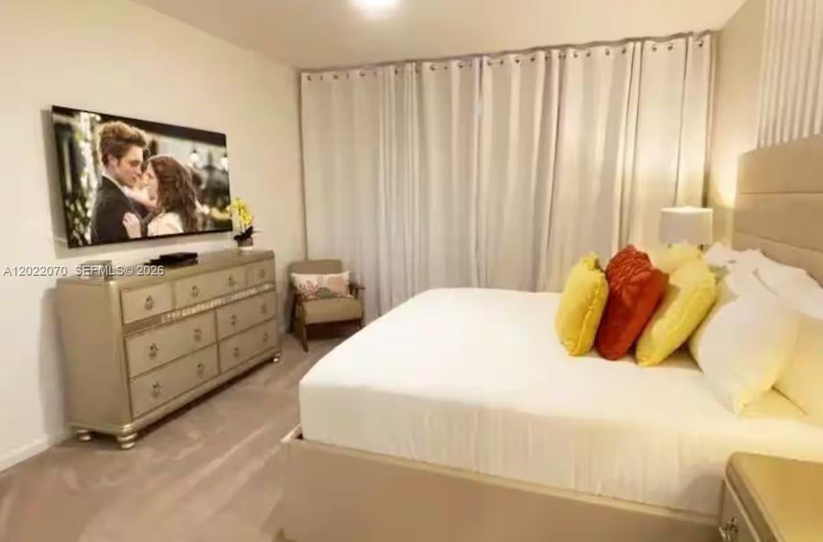 2484 Shanti Dr Kissimmee, FL 34746