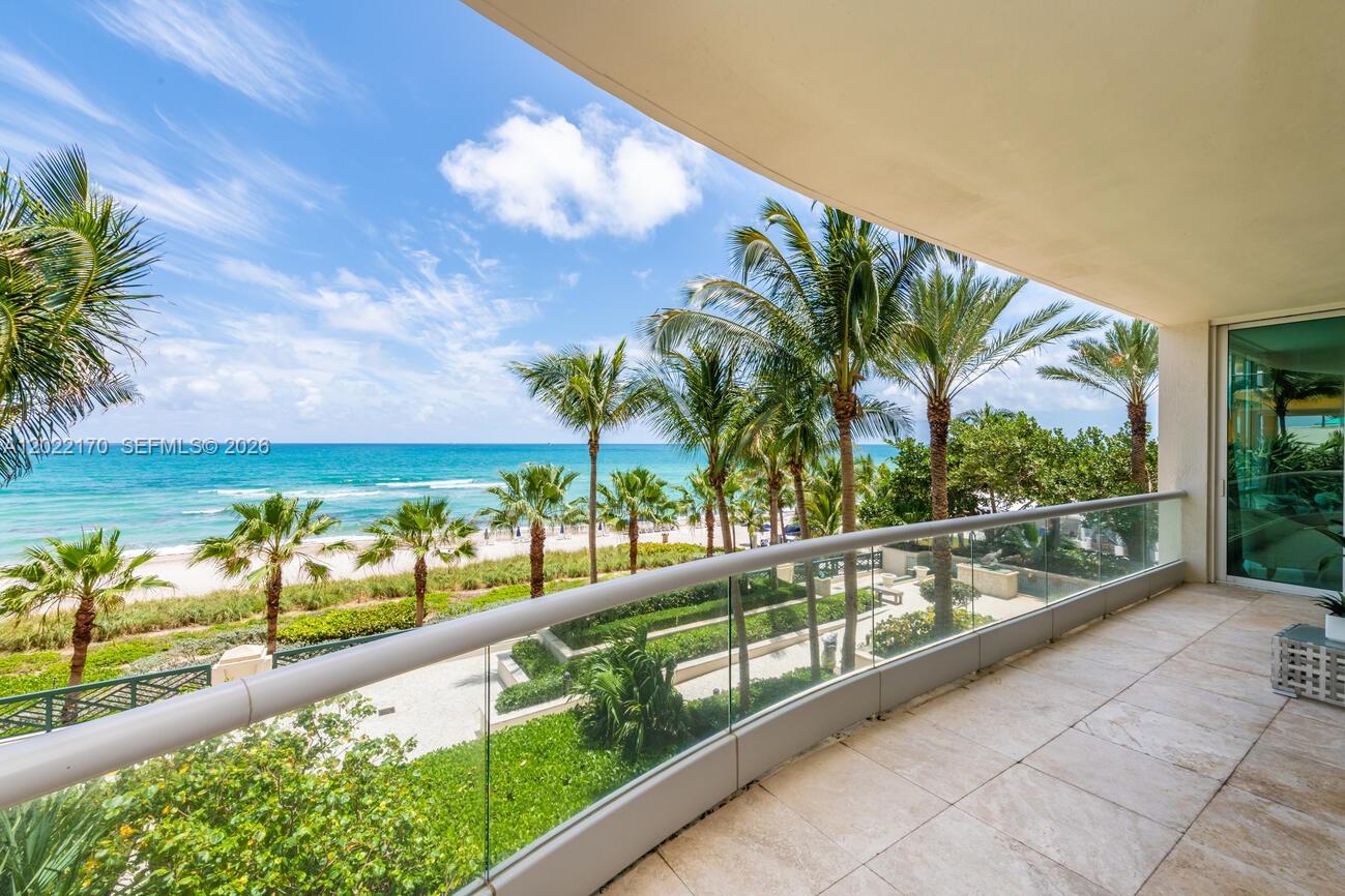 16051 Collins Ave #404 Sunny Isles Beach, FL 33160