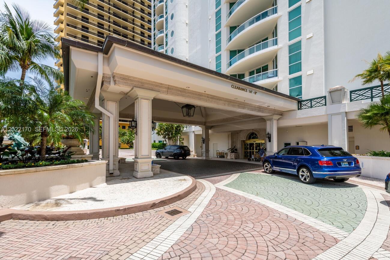 16051 Collins Ave #404 Sunny Isles Beach, FL 33160