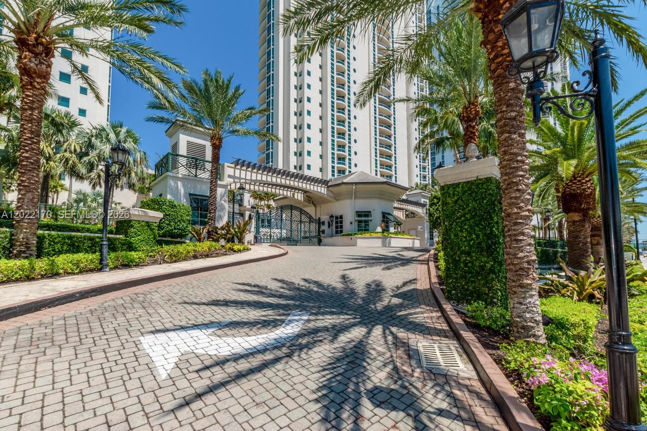 16051 Collins Ave #404 Sunny Isles Beach, FL 33160