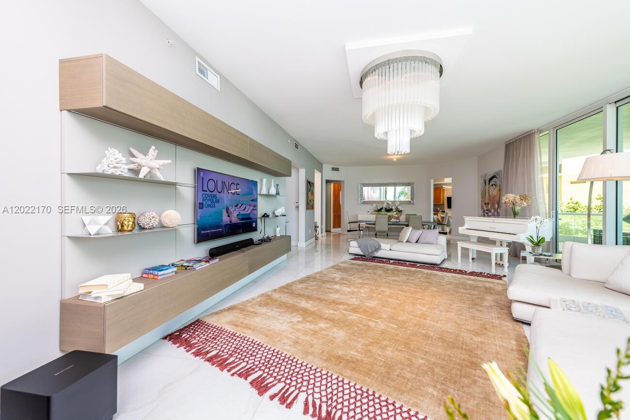 16051 Collins Ave #404 Sunny Isles Beach, FL 33160