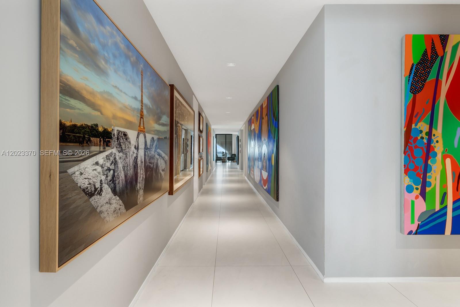 1000 Biscayne Blvd #1702 Miami, FL 33132