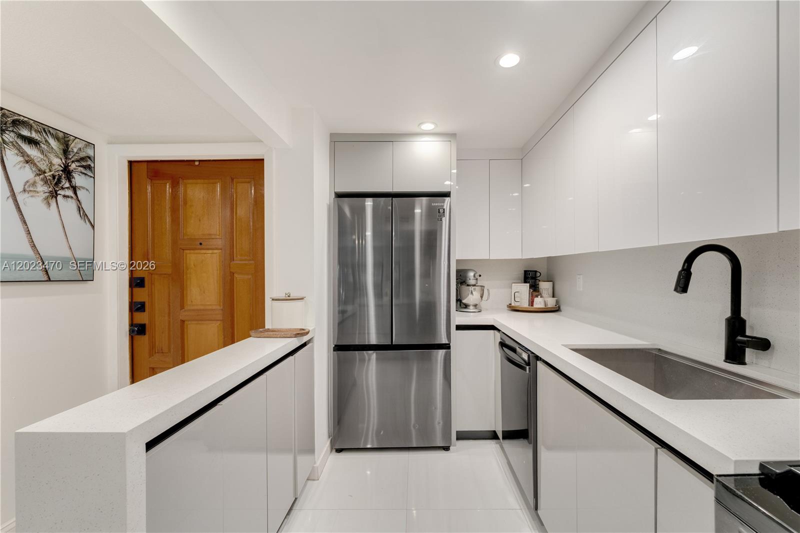 3214 W Trade Ave #III-5 Miami, FL 33133
