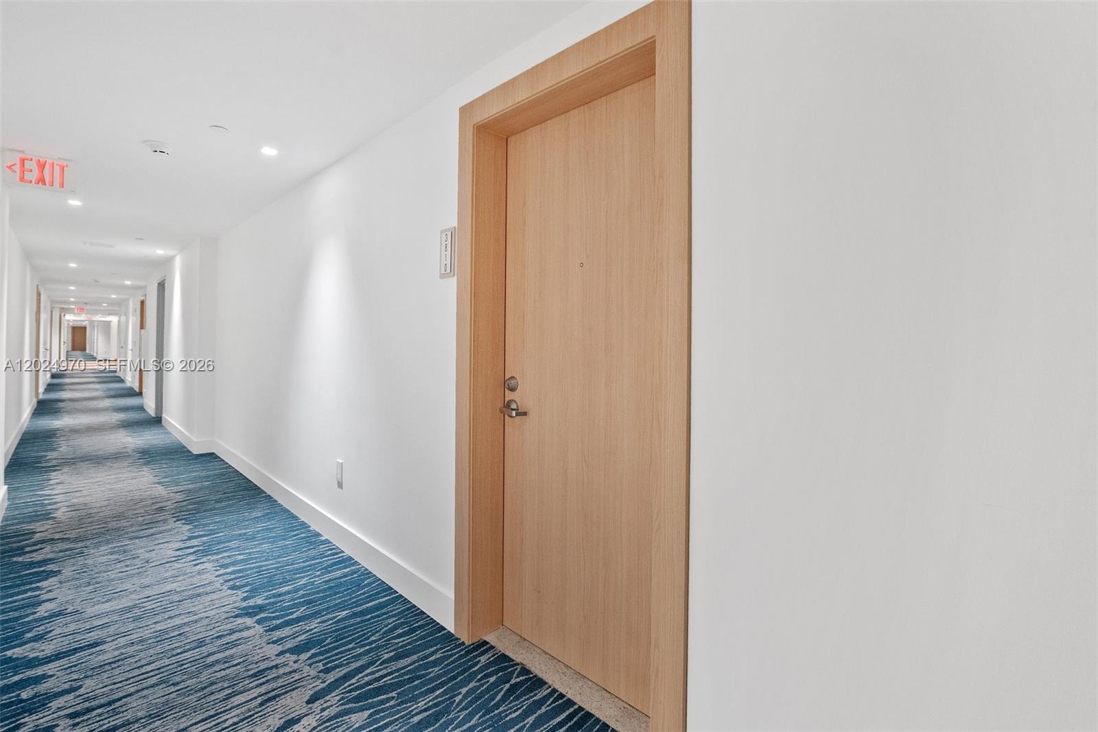 90 SW 3rd St #3810 Miami, FL 33130