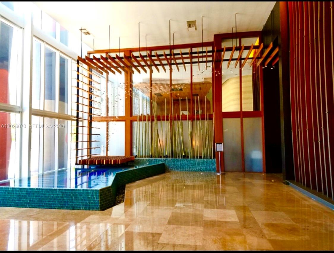 50 Biscayne Blvd #3303 Miami, FL 33132