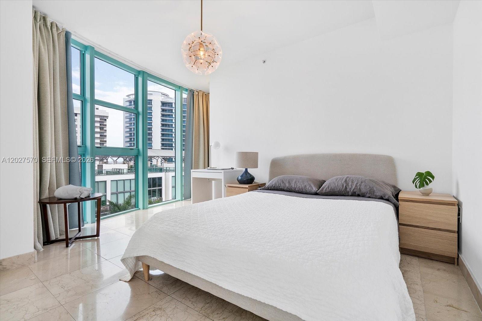 6000 Indian Crk Dr #8B Miami Beach, FL 33140
