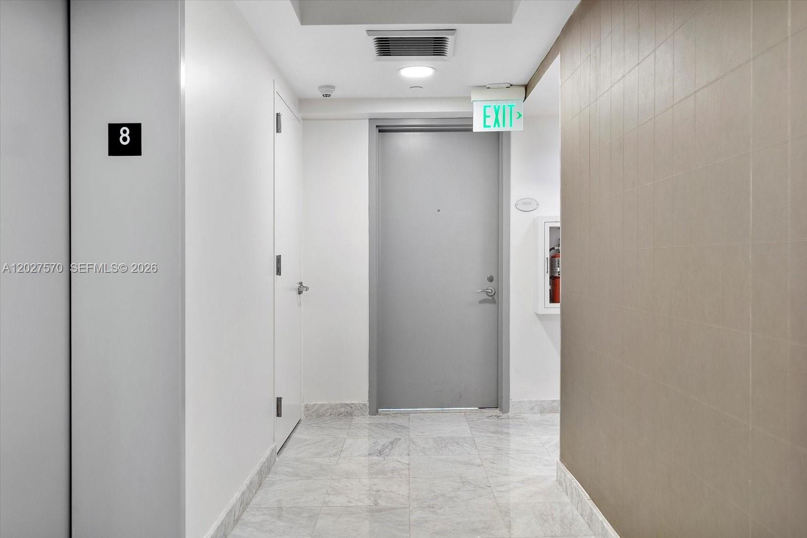 6000 Indian Crk Dr #8B Miami Beach, FL 33140