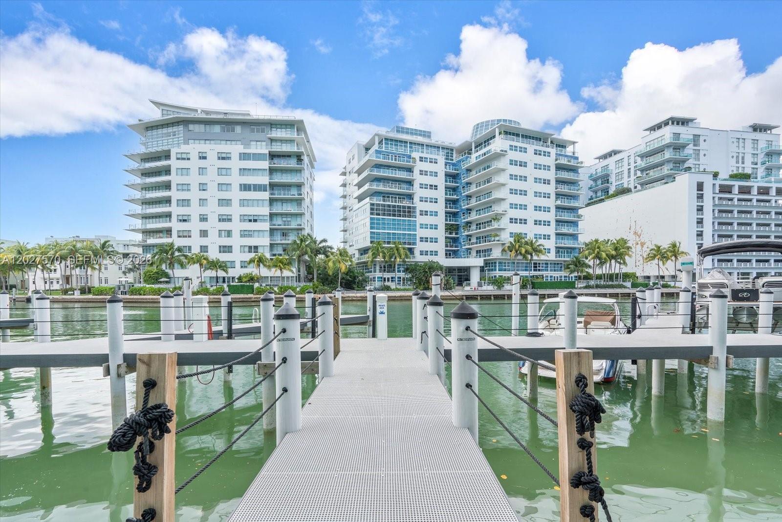 6000 Indian Crk Dr #8B Miami Beach, FL 33140