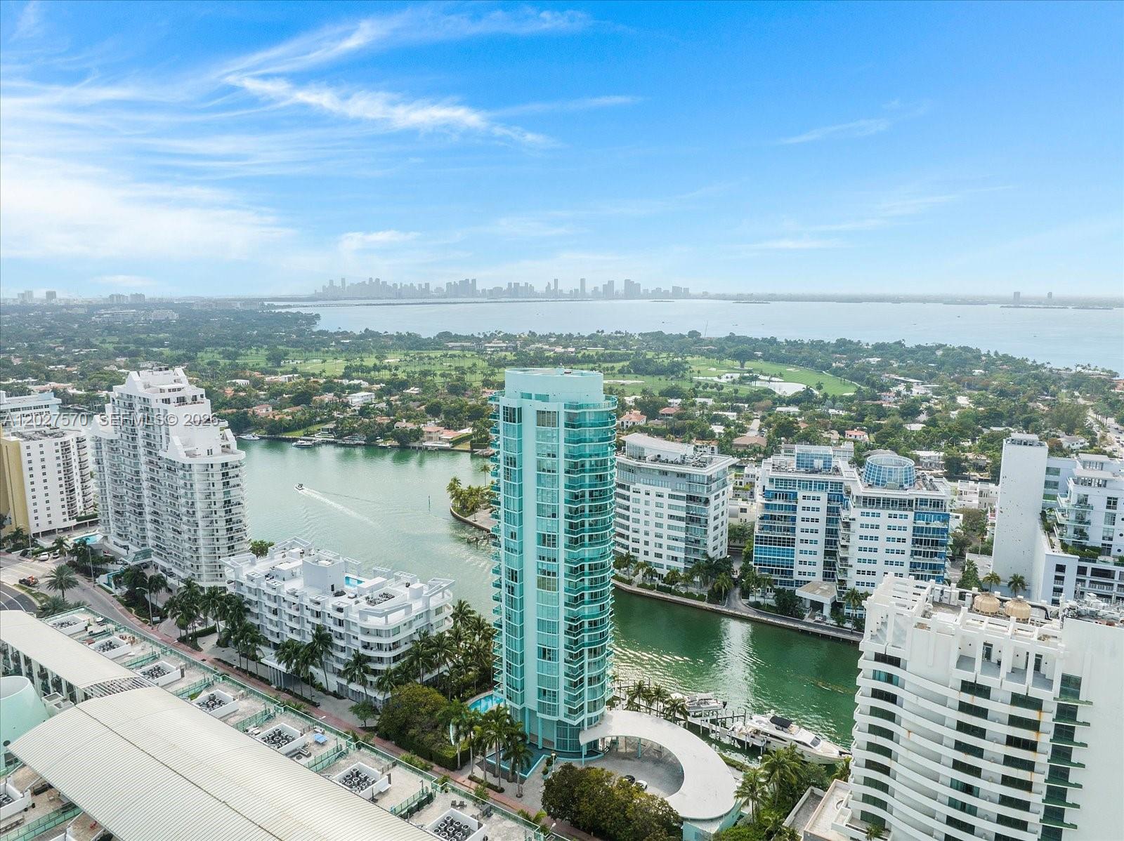 6000 Indian Crk Dr #8B Miami Beach, FL 33140