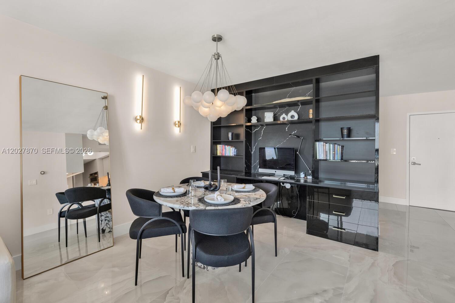 90 Alton Rd #2207 Miami Beach, FL 33139