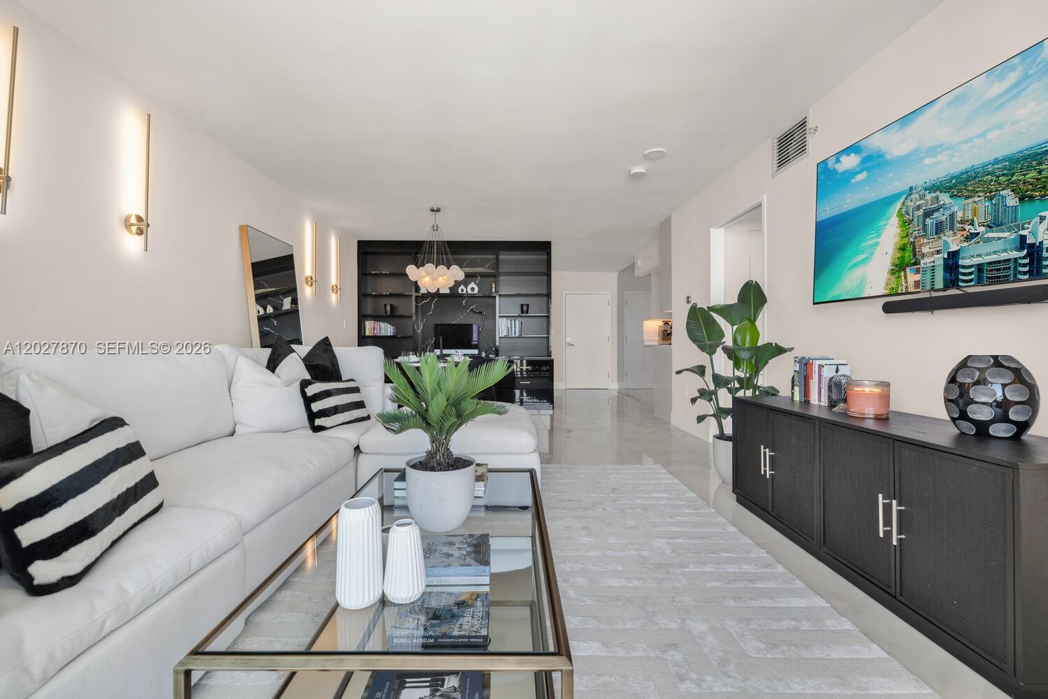 90 Alton Rd #2207 Miami Beach, FL 33139