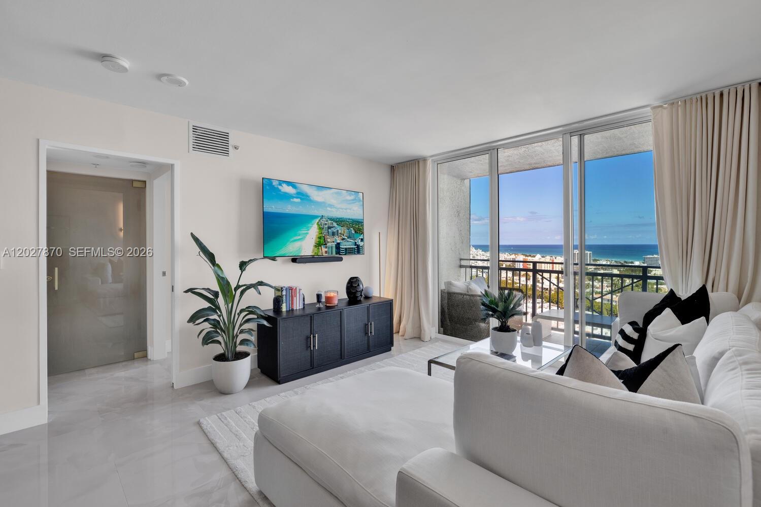 90 Alton Rd #2207 Miami Beach, FL 33139