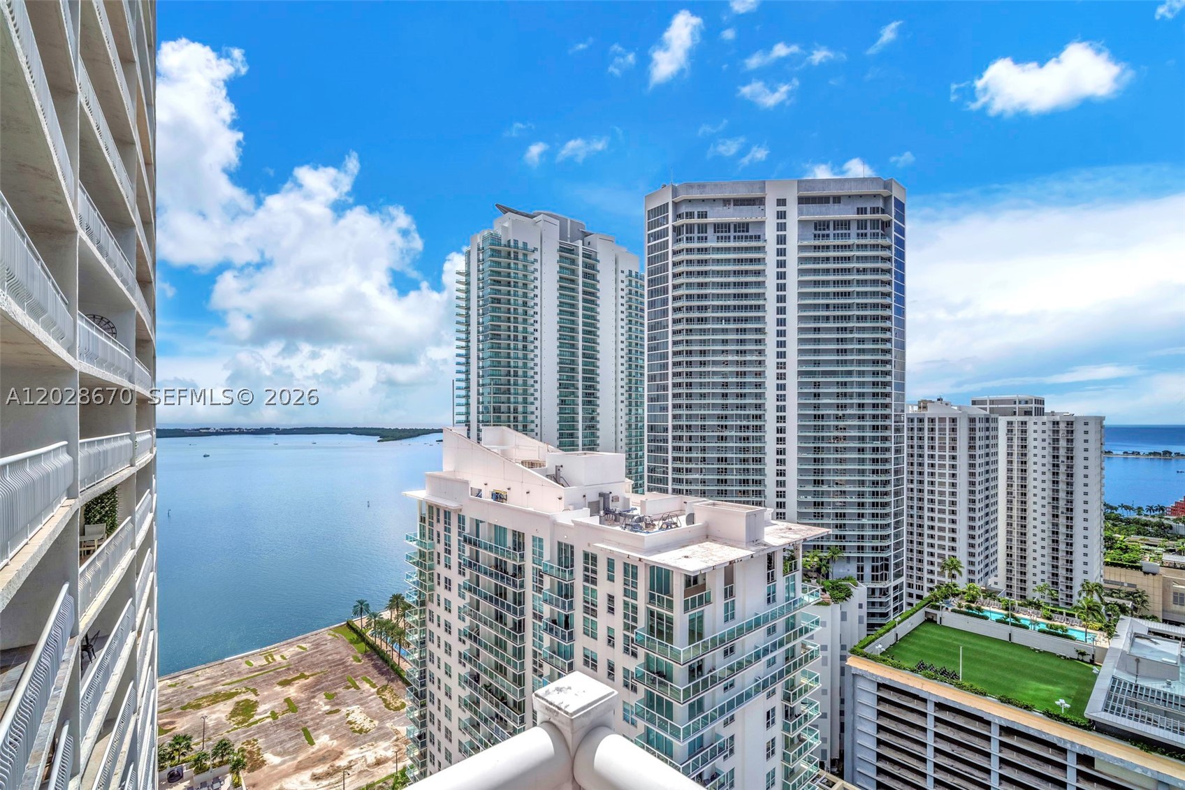image The Club at Brickell Bay0