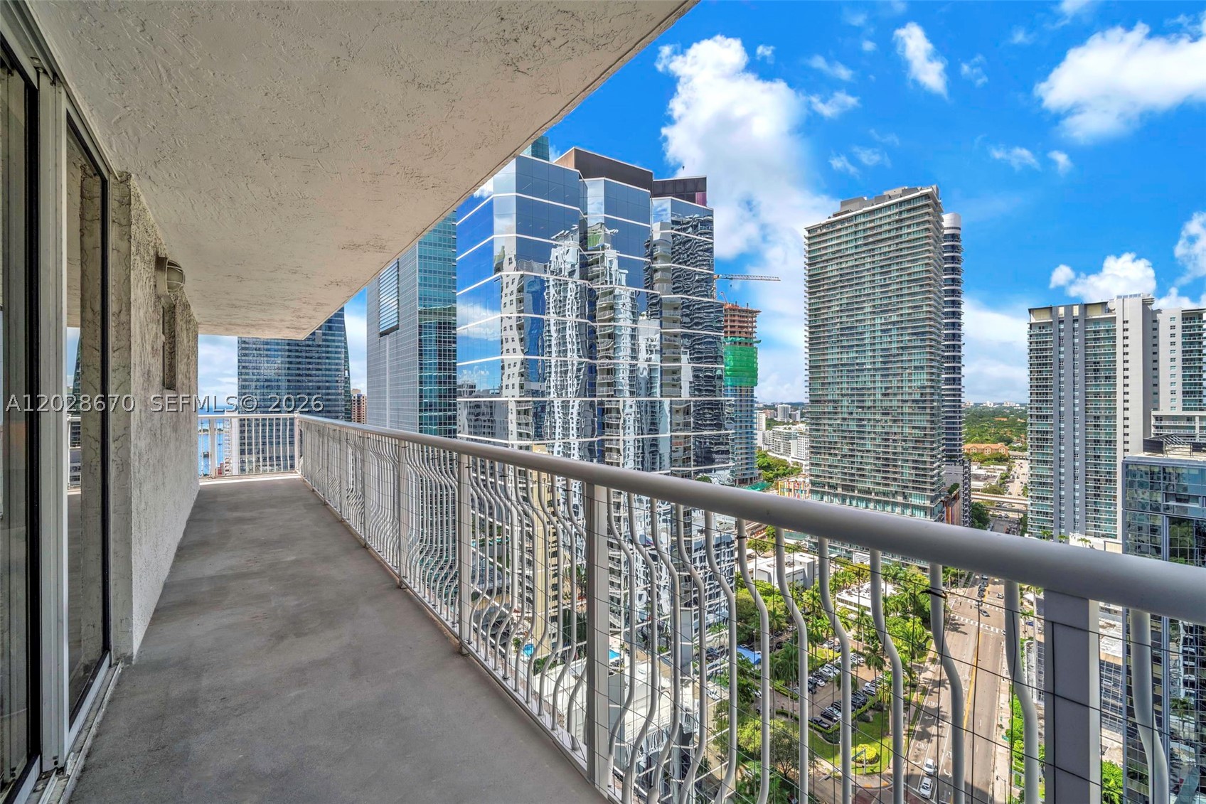 image The Club at Brickell Bay16