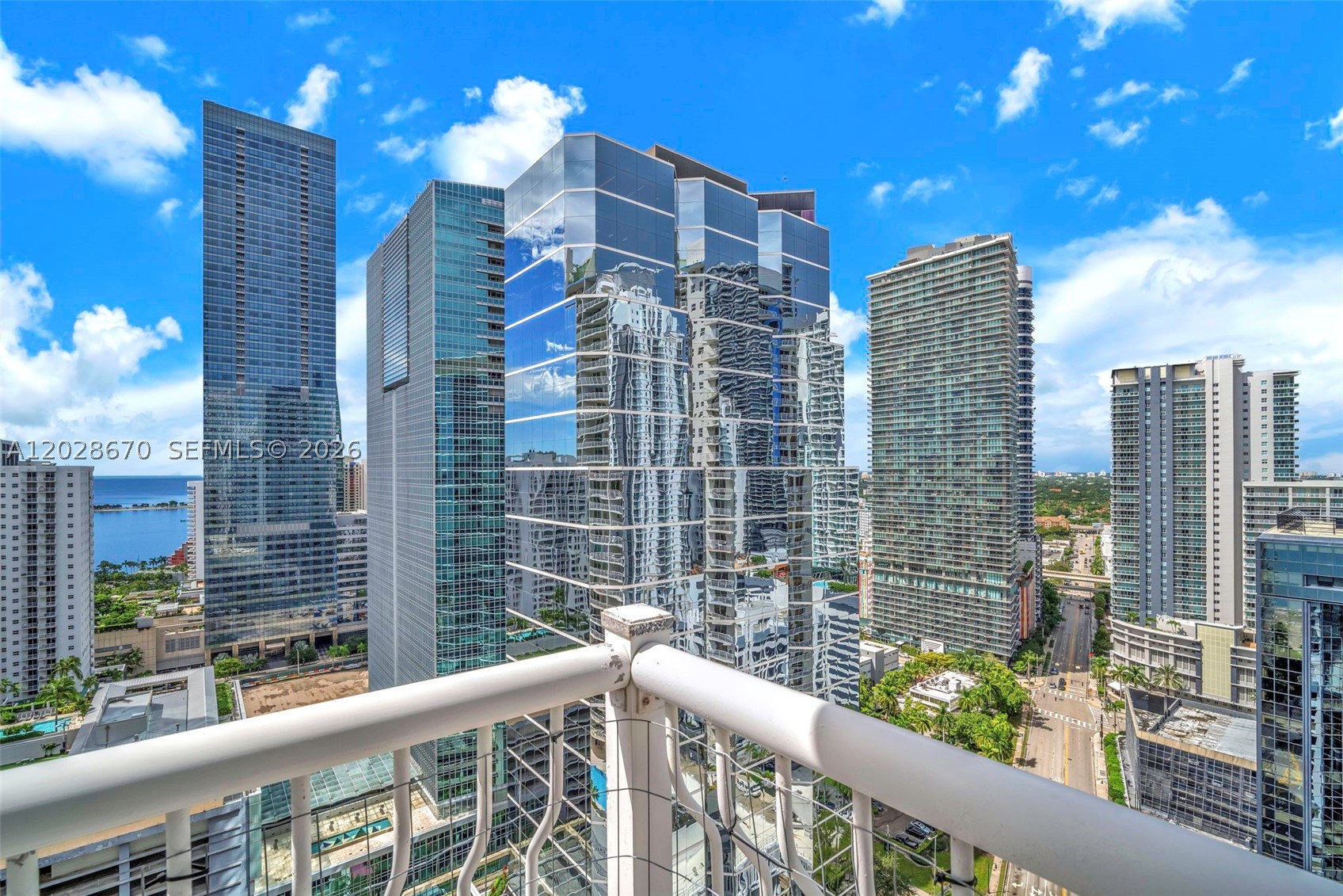 image The Club at Brickell Bay17