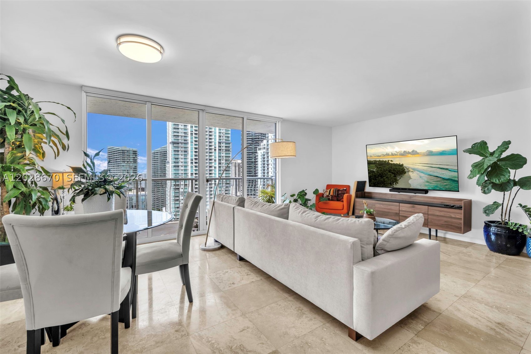 image The Club at Brickell Bay8