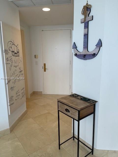 4779 Collins Ave #706 Miami Beach, FL 33140