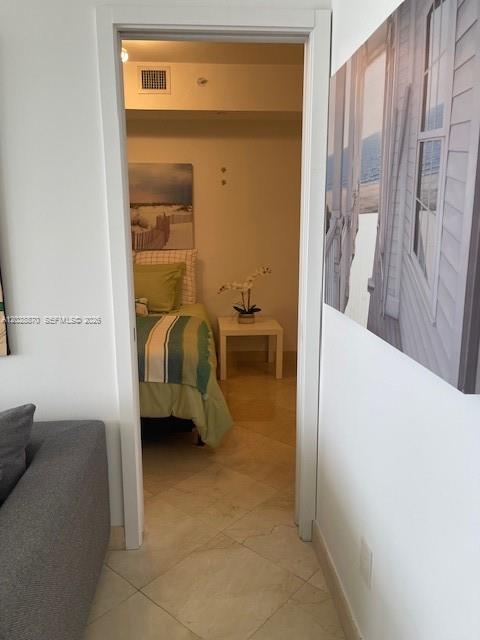 4779 Collins Ave #706 Miami Beach, FL 33140