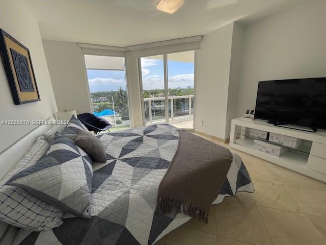 4779 Collins Ave #706 Miami Beach, FL 33140