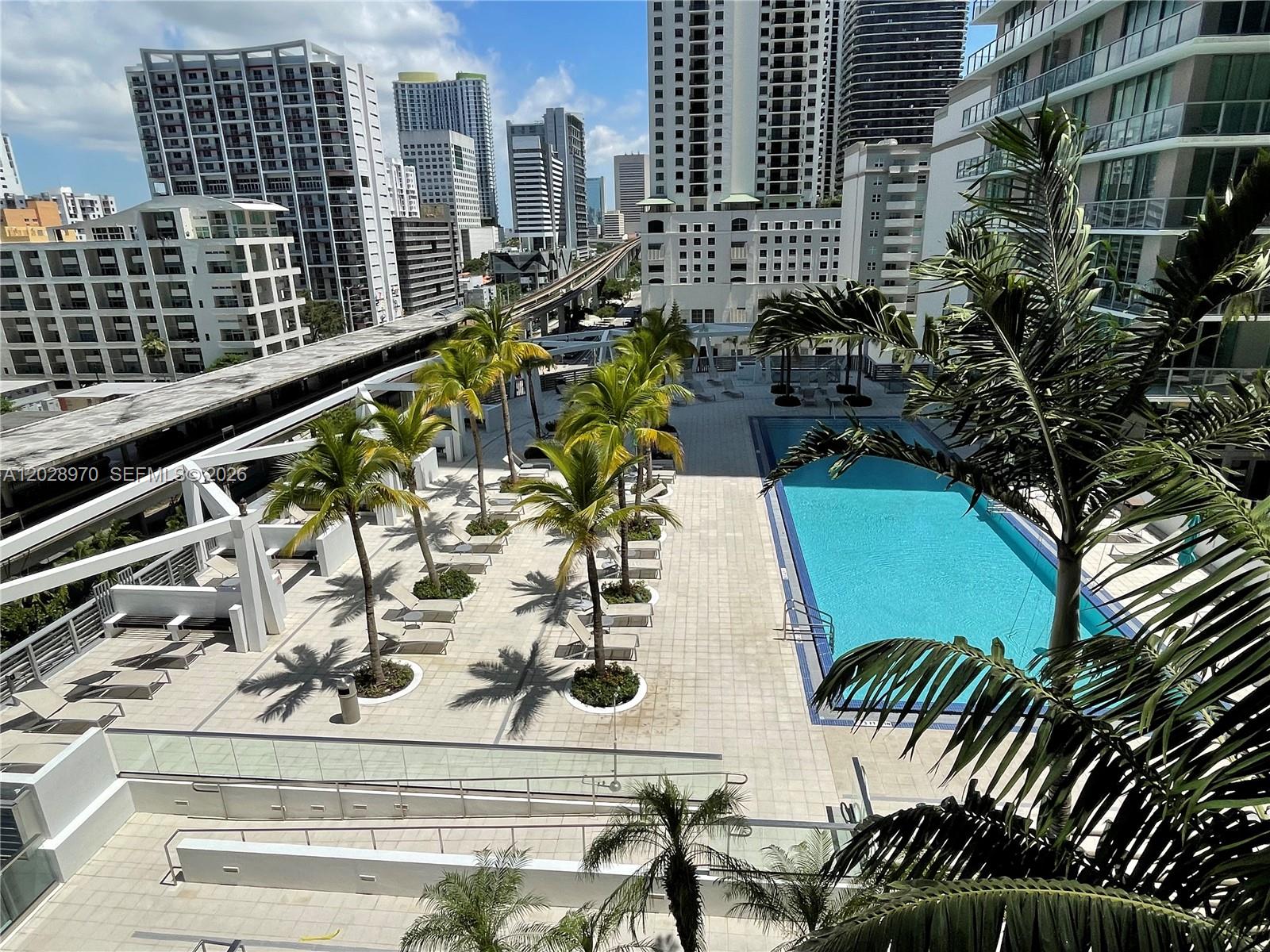 79 SW 12th St #1211-S Miami, FL 33130