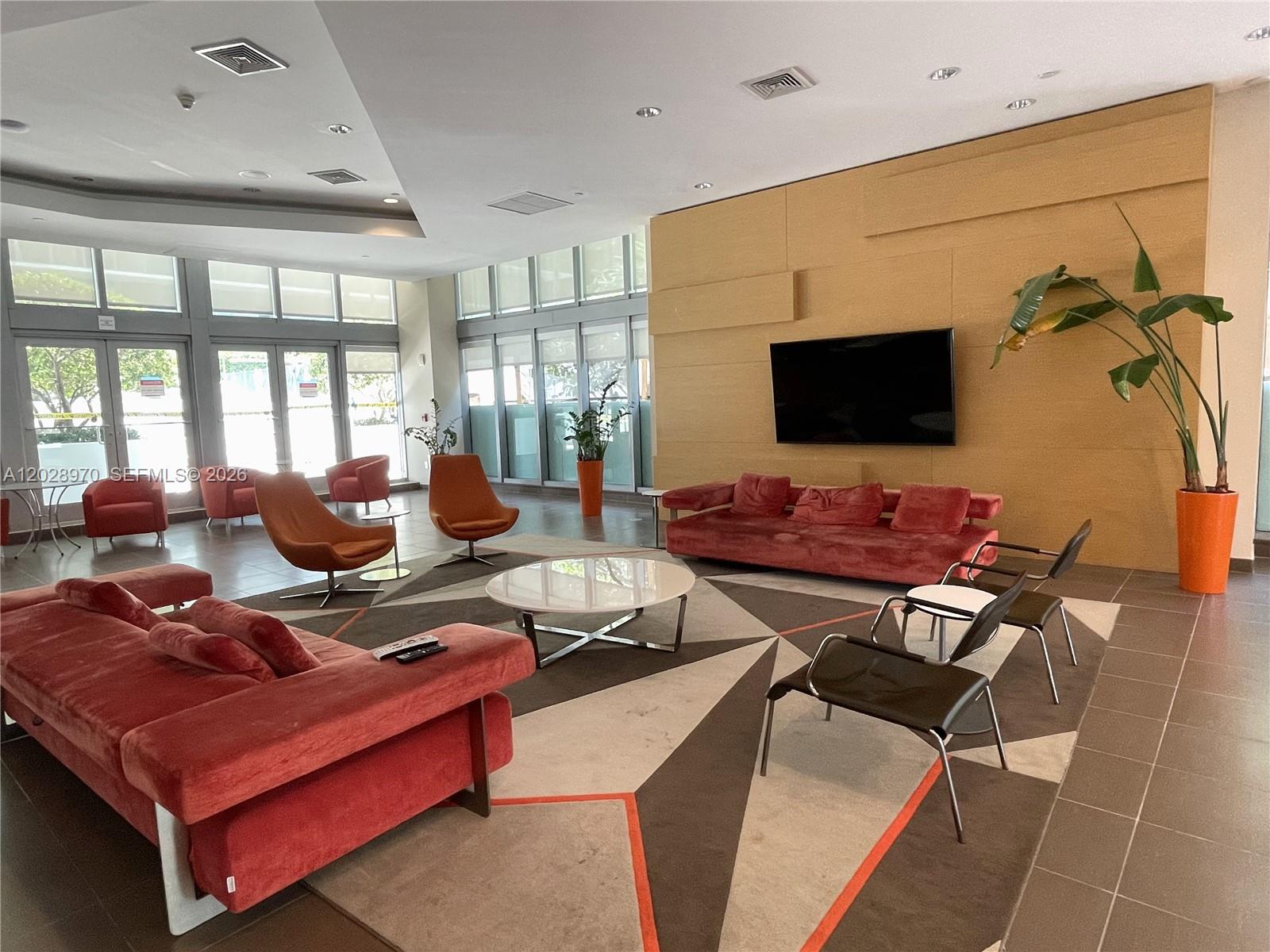 79 SW 12th St #1211-S Miami, FL 33130