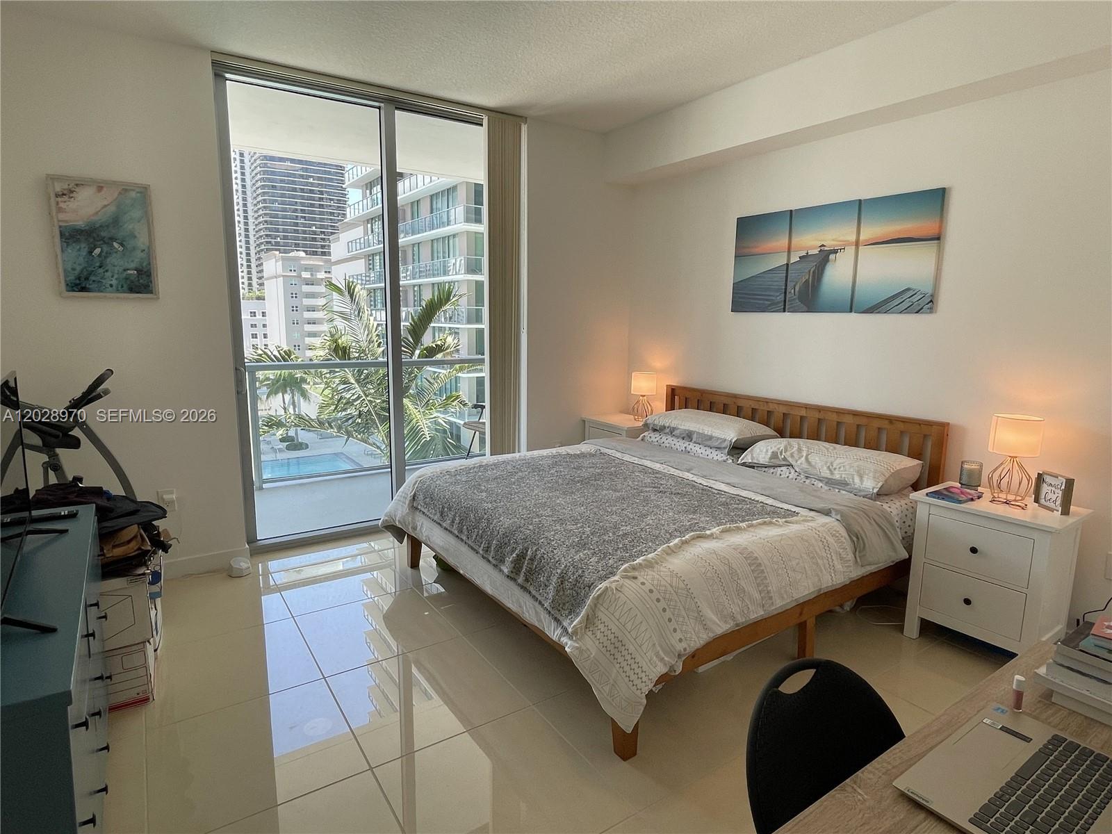 79 SW 12th St #1211-S Miami, FL 33130