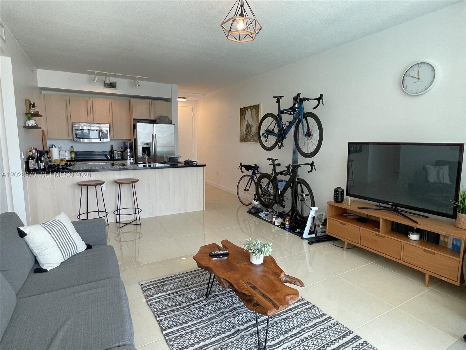 79 SW 12th St #1211-S Miami, FL 33130