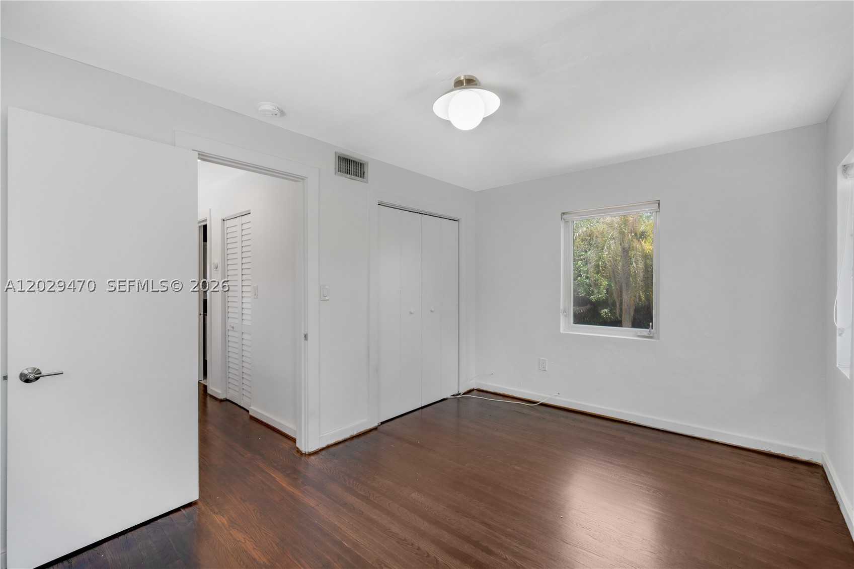 550 W 49th St #n/a Miami Beach, FL 33140