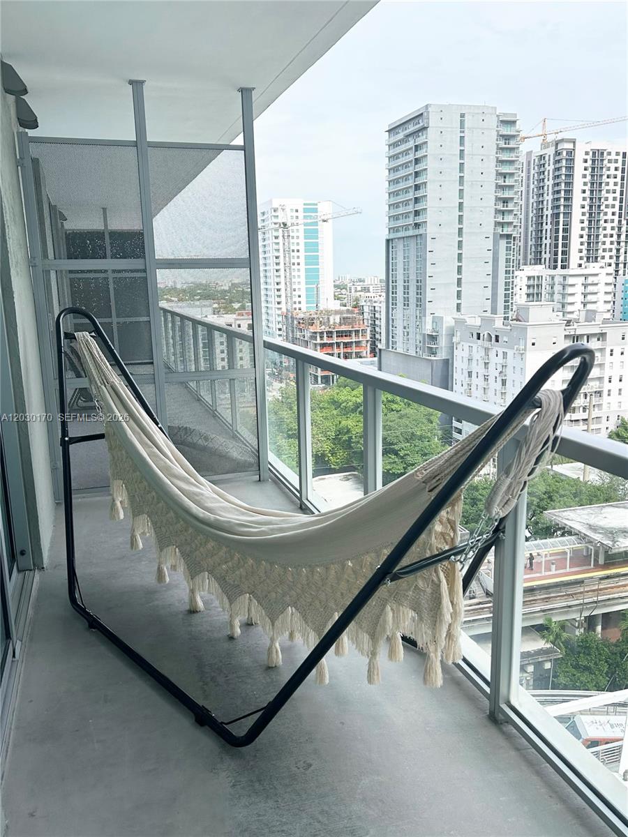 image Axis on Brickell South10