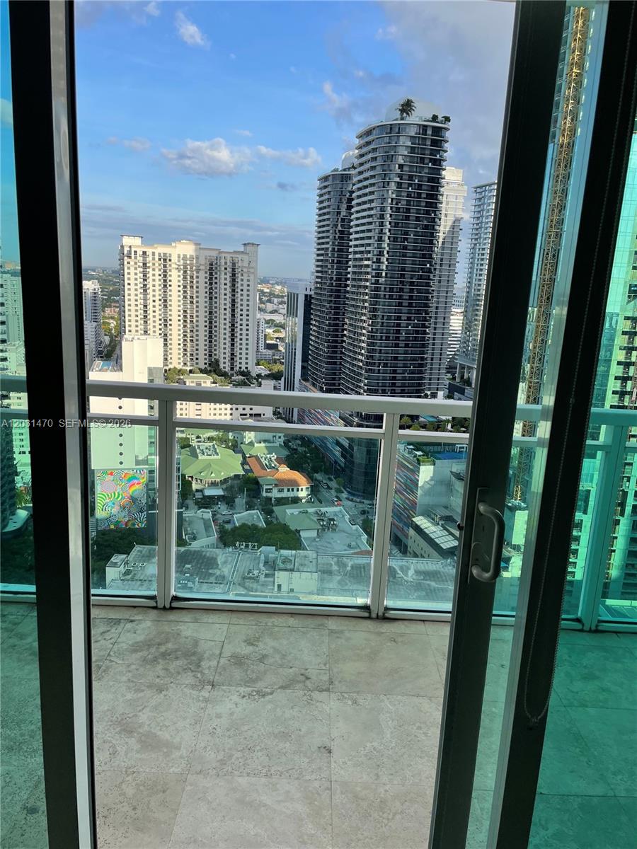  Miami, FL 33131