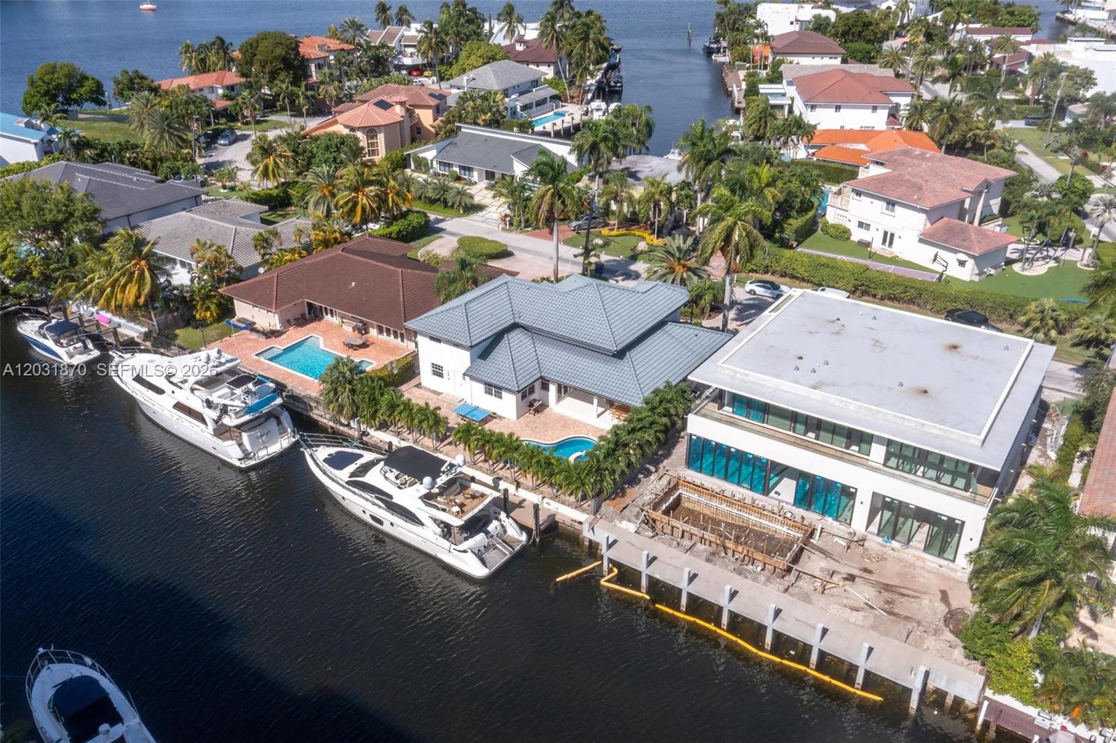 2940 NE 164th St North Miami Beach, FL 33160