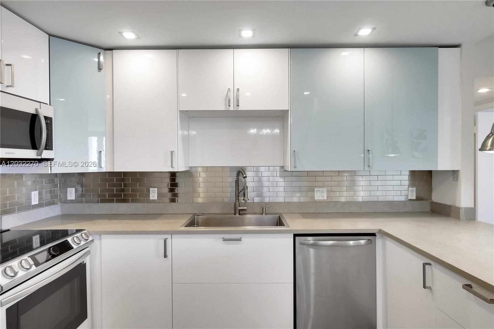 image Arlen House East5