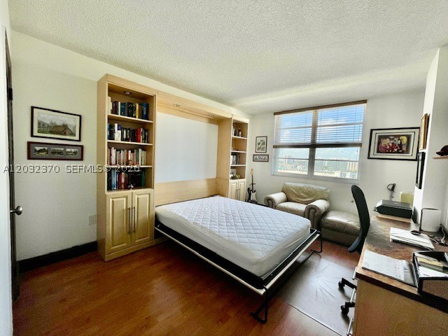 image Arlen House West14