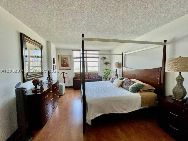 image Arlen House West18