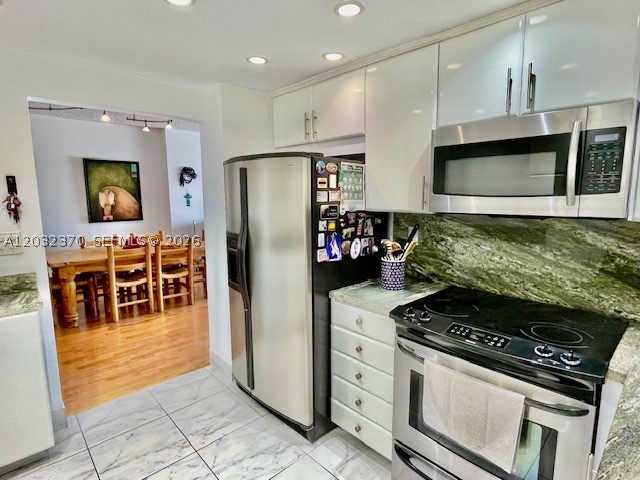 image Arlen House West5