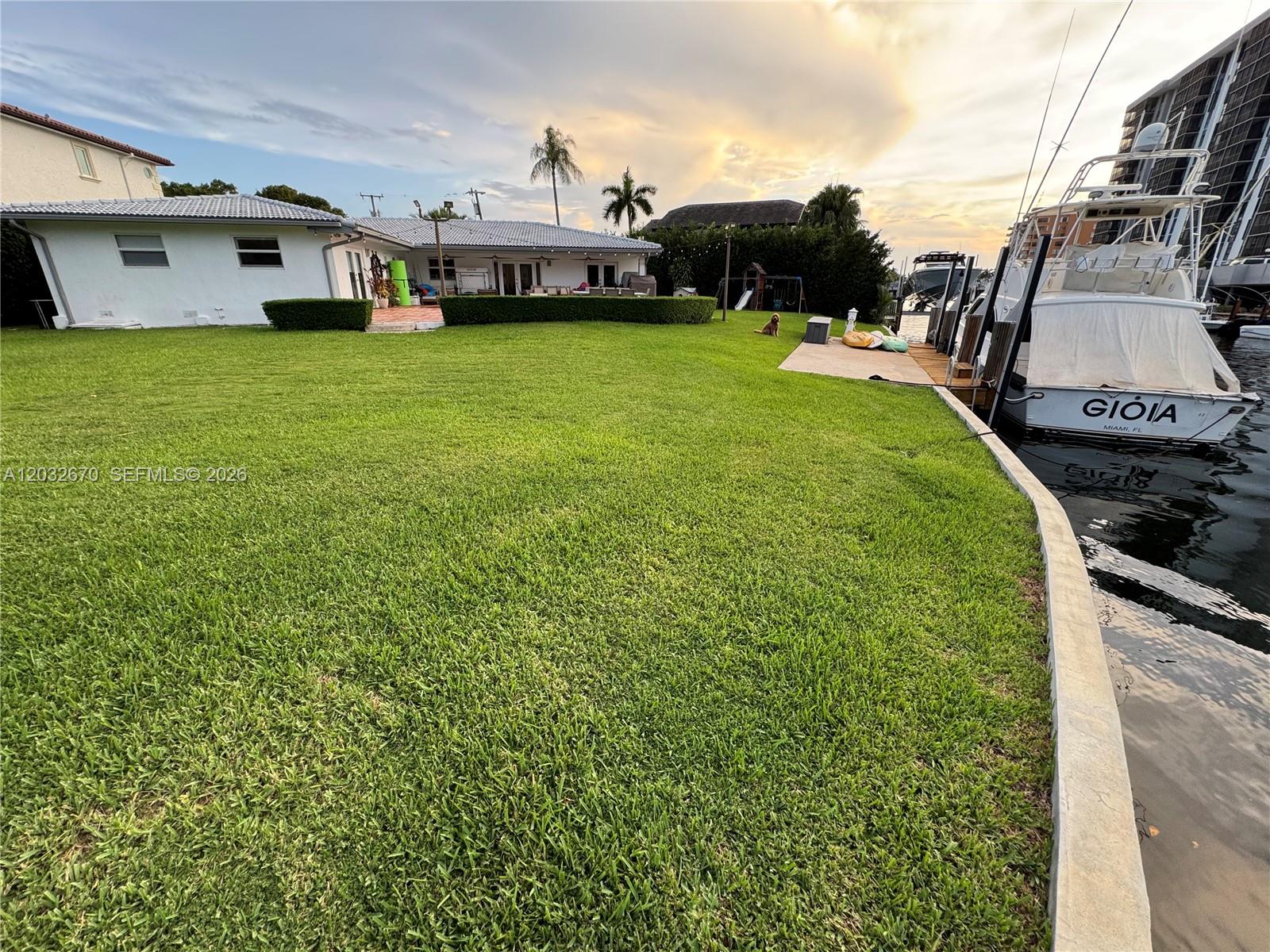 13305 Biscayne Is Ter North Miami, FL 33181
