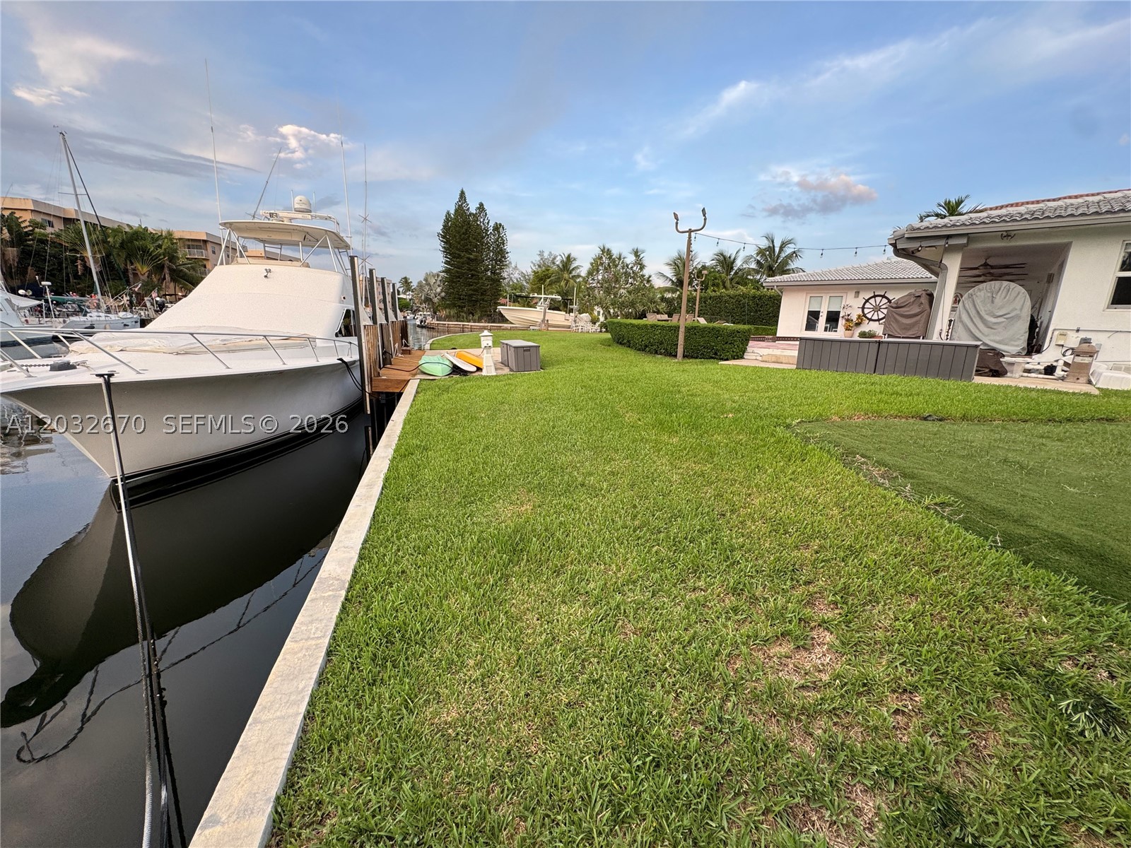 13305 Biscayne Is Ter North Miami, FL 33181