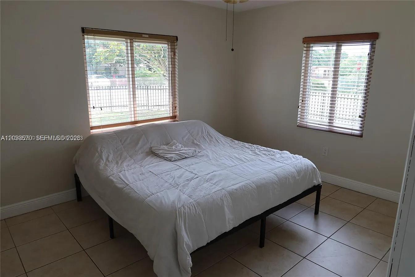 5401 SW 2nd St Miami, FL 33134