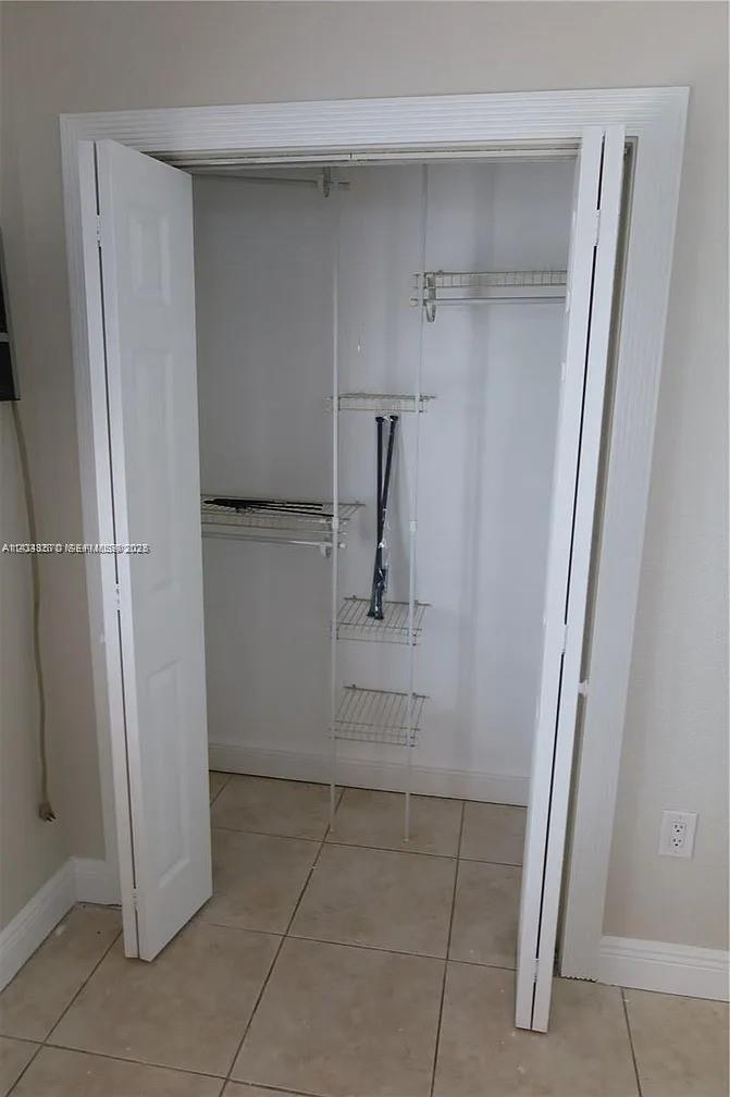 5401 SW 2nd St Miami, FL 33134