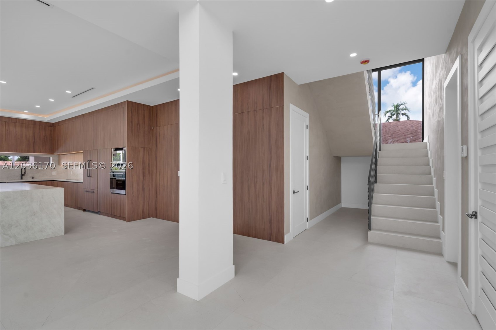 6438 SW 23rd St Miami, FL 33155