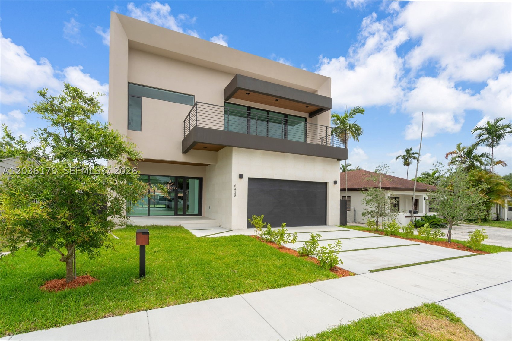 6438 SW 23rd St Miami, FL 33155
