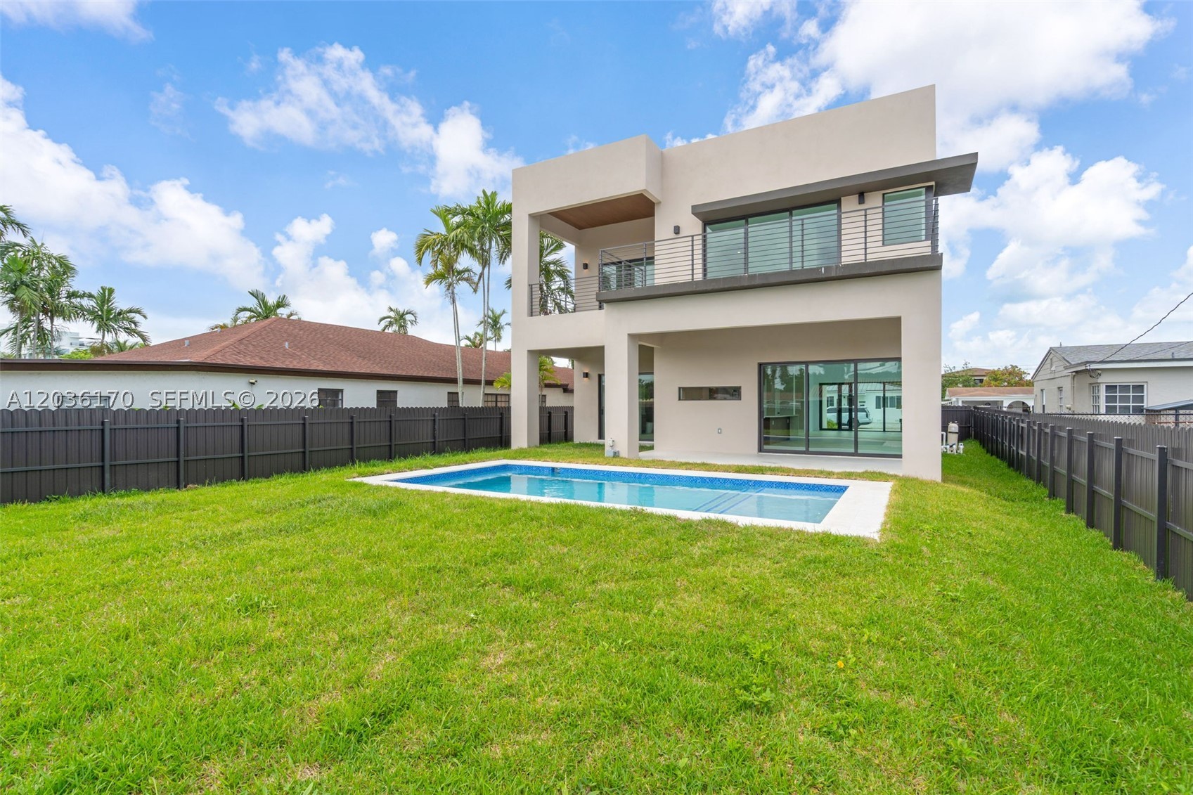 6438 SW 23rd St Miami, FL 33155