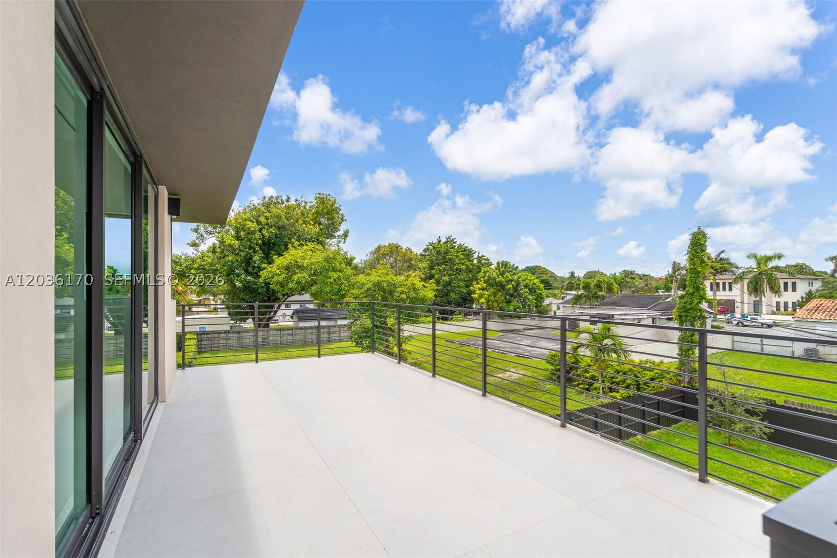 6438 SW 23rd St Miami, FL 33155