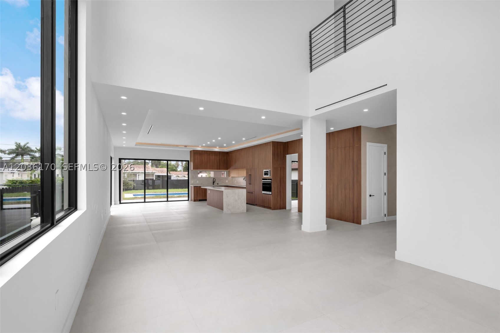 6438 SW 23rd St Miami, FL 33155